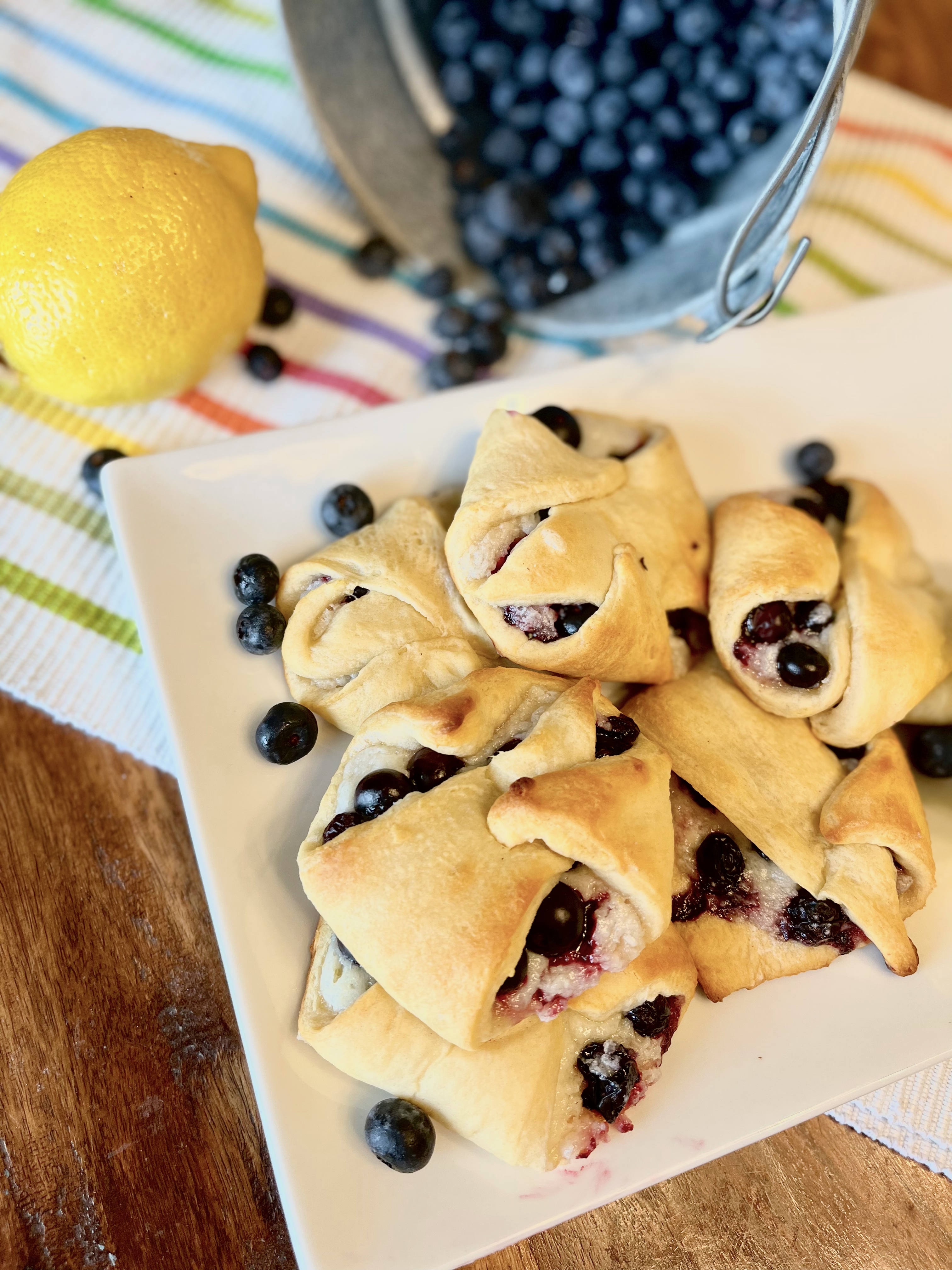 Easy Blueberry Lemon Crescent Rolls 